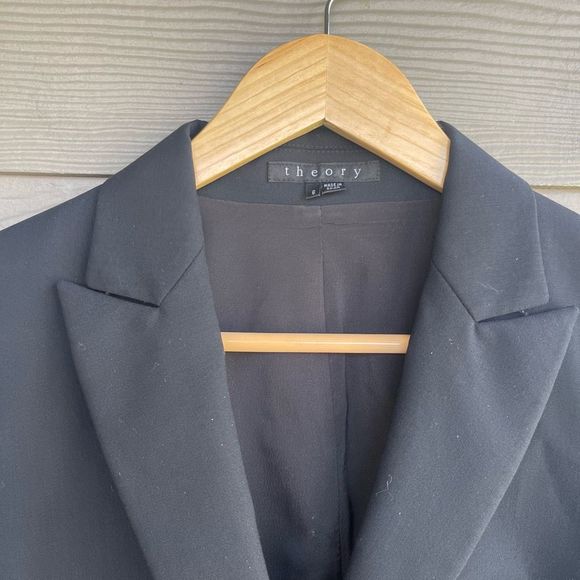 Theory wool blend double button fitted black blazer - Picture 2 of 5